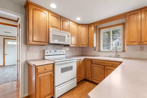 Kitchen - 80 Davidson Rd, Framingham, MA 01701 photo 2 of 3