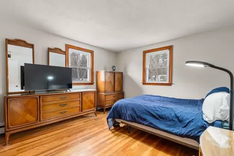 Bedroom - 80 Davidson Rd, Framingham, MA 01701 photo 3 of 4