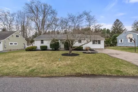 Exterior - 80 Davidson Rd, Framingham, MA 01701 photo 2 of 7