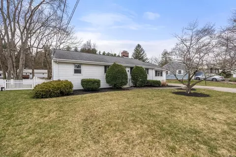 Exterior - 80 Davidson Rd, Framingham, MA 01701 photo 3 of 7