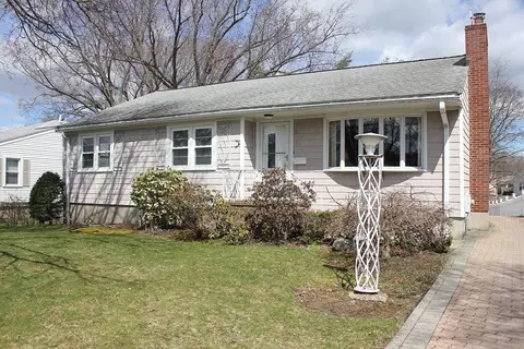 162 Dean St, Belmont, MA 02478