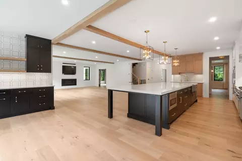 91 Centre St, Dover, MA 02030 photo 8