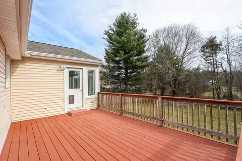 Exterior - 95 Pine St, Natick, MA 01760 photo 9 of 13