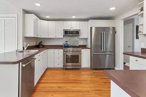 Kitchen - 95 Pine St, Natick, MA 01760 photo 2 of 5