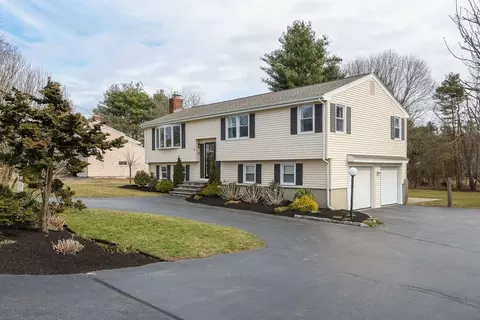 Exterior - 95 Pine St, Natick, MA 01760 photo 12 of 13