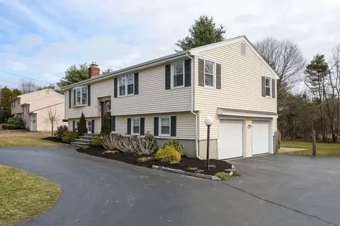 Exterior - 95 Pine St, Natick, MA 01760 photo 11 of 13