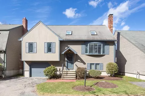 143 Copperwood Dr #143, Stoughton, MA 02072