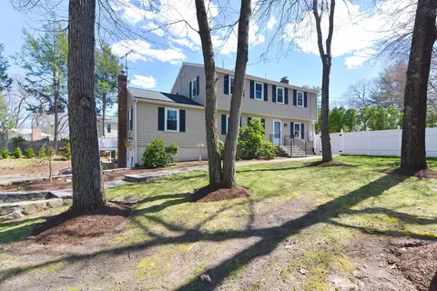 489 Elm St, Framingham, MA 01701