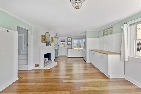 2 Bay Dr, Bourne, MA 02532 photo 4