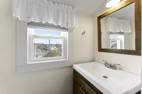 2 Bay Dr, Bourne, MA 02532 photo 25