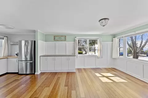 2 Bay Dr, Bourne, MA 02532 photo 6