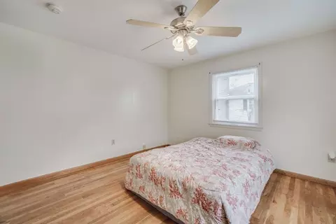 Bedroom - 84 Clydesdale Ln, Springfield, MA 01129 photo 3 of 6