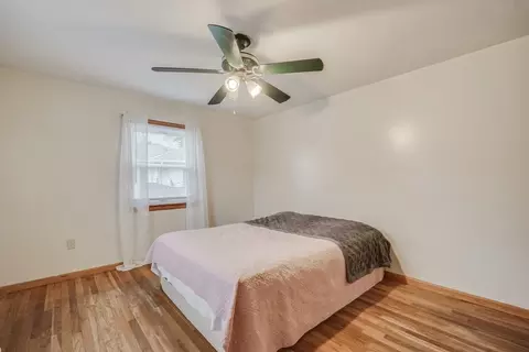 Bedroom - 84 Clydesdale Ln, Springfield, MA 01129 photo 5 of 6