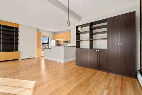 493 Massachusetts Ave #3, Boston, MA 02118