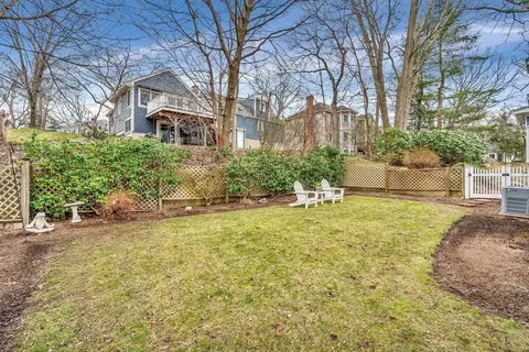 Exterior - 106 Falcon St, Needham, MA 02492 photo 9 of 9