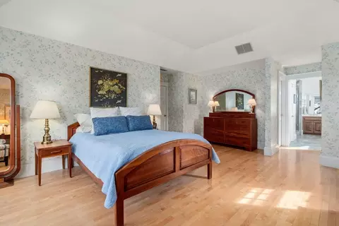 Bedroom - 347 Manning St, Needham, MA 02492 photo 2 of 7