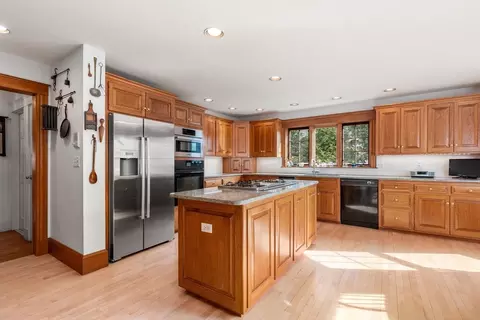 Kitchen - 347 Manning St, Needham, MA 02492 photo 4 of 5