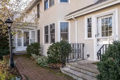 Exterior - 347 Manning St, Needham, MA 02492 photo 4 of 11
