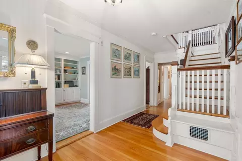 Entry Way - 347 Manning St, Needham, MA 02492 photo 2 of 2