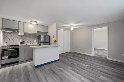 57 Sylvan St #4B, Danvers, MA 01923 photo 3