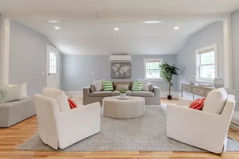 346 Reservoir St, Norton, MA 02766