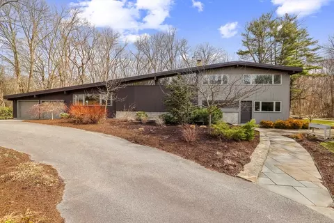 7 Rolfe Rd, Lexington, MA 02420