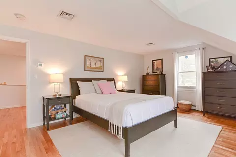 Bedroom - 24 Independence Dr, Walpole, MA 02081 photo 6 of 7