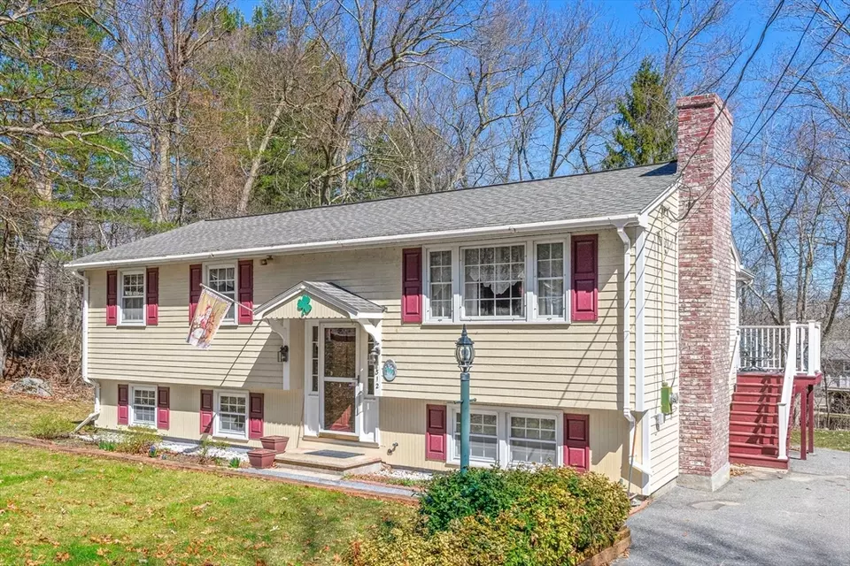 312 Primrose Hill Rd, Dracut, MA 01826 30 Photos Movoto