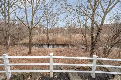 View/Area - 18 Carnation Cir #C, Reading, MA 01867 photo 1 of 3