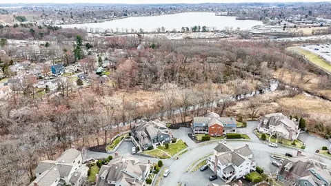 View/Area - 18 Carnation Cir #C, Reading, MA 01867 photo 3 of 3