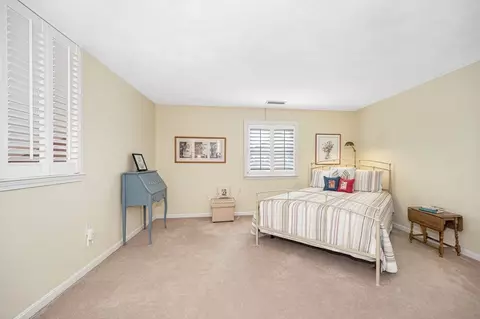 Bedroom - 18 Carnation Cir #C, Reading, MA 01867 photo 5 of 7