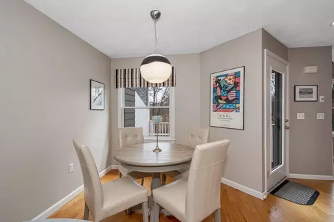 Dining - 18 Carnation Cir #C, Reading, MA 01867 photo 2 of 4