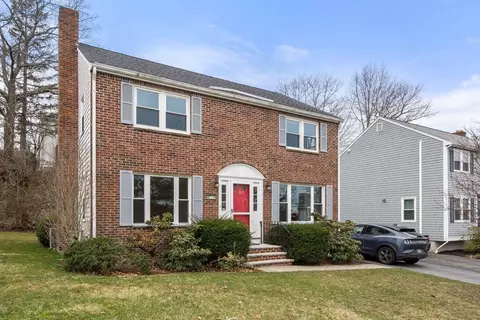 3 Loyola Cir, Boston, MA 02132