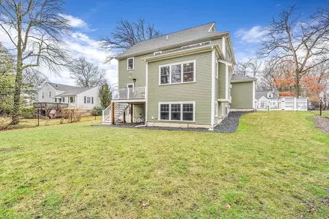 Exterior - 243 Marked Tree Rd, Needham, MA 02492 photo 8 of 10