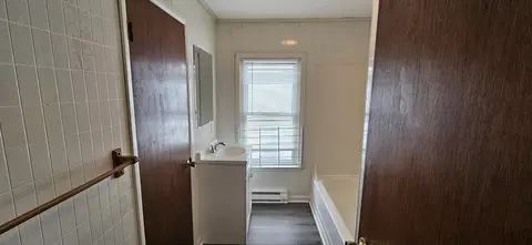 Bath - 70 North St, Ware, MA 01082 photo 5 of 6