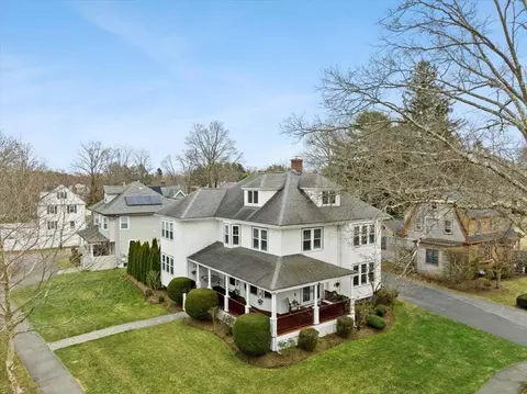 Exterior - 738 Great Plain Ave, Needham, MA 02492 photo 4 of 9