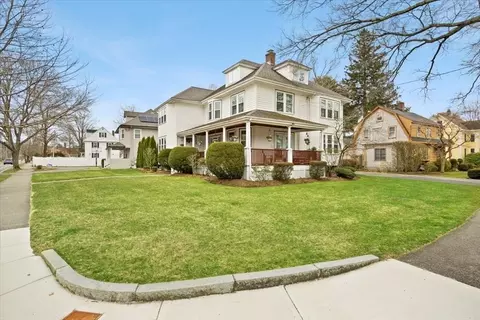 Exterior - 738 Great Plain Ave, Needham, MA 02492 photo 6 of 9