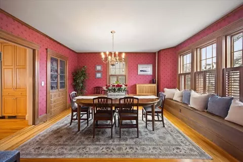 Dining - 738 Great Plain Ave, Needham, MA 02492 photo 3 of 5
