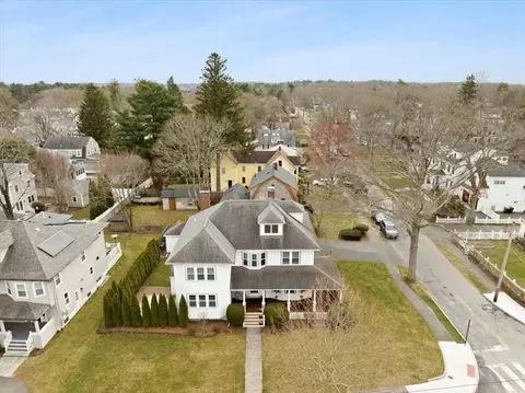 Exterior - 738 Great Plain Ave, Needham, MA 02492 photo 3 of 9