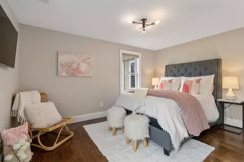 Bedroom - 175 Schoolmasters Ln, Dedham, MA 02026 photo 4 of 5
