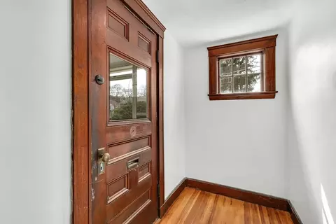 Entry Way - 56 Roosevelt St #56, Maynard, MA 01754 photo 2 of 4