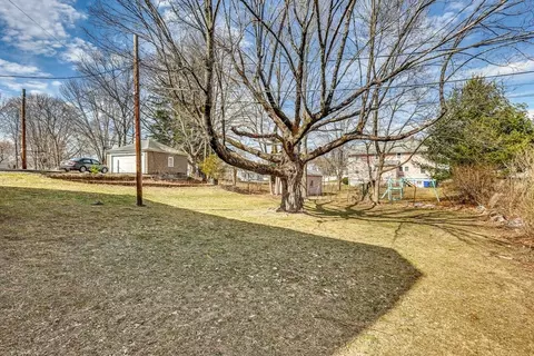 Exterior - 56 Roosevelt St #56, Maynard, MA 01754 photo 3 of 4