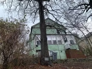 Exterior - 307 Colburn, Dedham, MA 02026 photo 4 of 10
