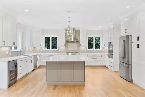 Kitchen - 28 Hillside Ave, Needham, MA 02494 photo 2 of 5