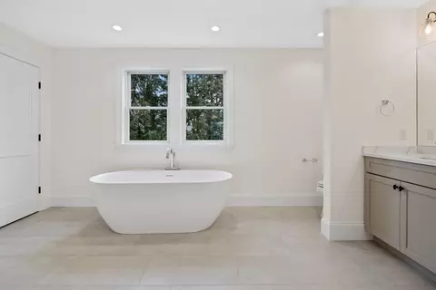 Bath - 28 Hillside Ave, Needham, MA 02494 photo 3 of 11