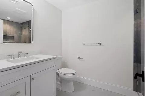 Bath - 28 Hillside Ave, Needham, MA 02494 photo 10 of 11