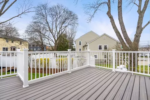 Exterior - 25 Sachem Rd, Needham, MA 02494 photo 4 of 4