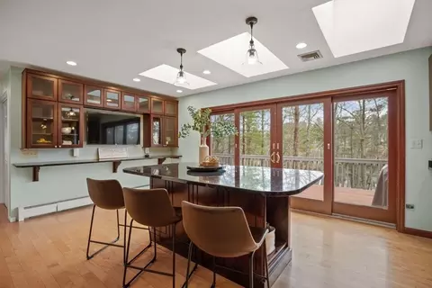 Kitchen - 11 Devonshire Rd, Middleton, MA 01949 photo 6 of 6