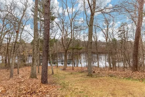 View/Area - 11 Devonshire Rd, Middleton, MA 01949 photo 2 of 3