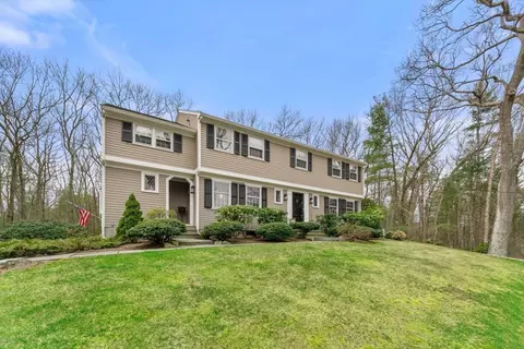 11 Beaver Rd, Weston, MA 02493 photo 2
